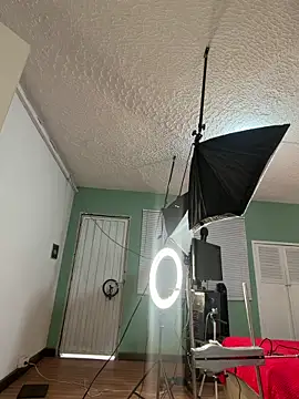 valerie lya online show from 02/20/26, 12:51