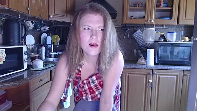 Snapshot of LizaCakes chatting on 03/18/25, 11:11 LizaCakes online show from 03/18/25, 11:11