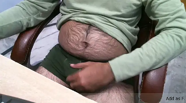 Snapshot of desioldguy chatting on 03/19/25, 12:34 desioldguy online show from 03/19/25, 12:34