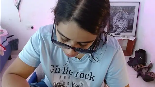 keyklin1 online show from 03/20/26, 12:06