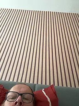 Snapshot of misterfield chatting on 07/11/26, 12:38 misterfield online show from 07/11/26, 12:38
