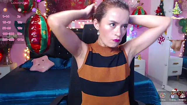 NicoleSantana online show from 12/19/25, 11:40