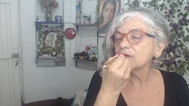 FunnyGrandma online show from 03/07/26, 12:17