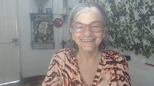FunnyGrandma online show from 02/18/26, 12:34