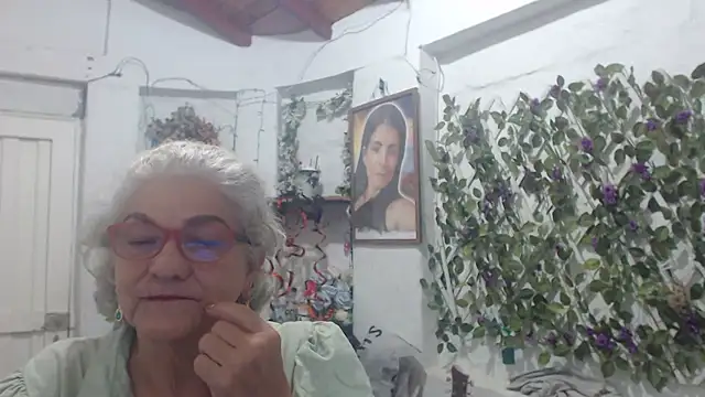 FunnyGrandma online show from 10/31/25, 03:03