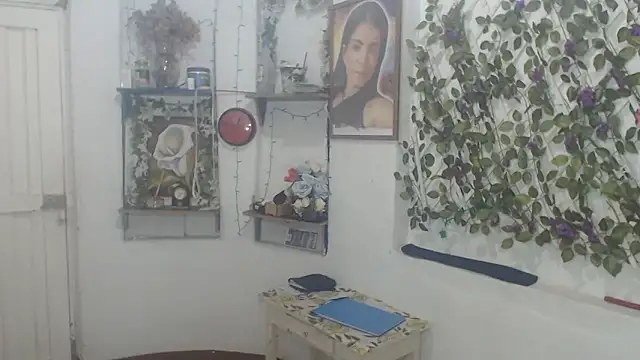 FunnyGrandma online show from 02/08/26, 11:13