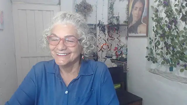FunnyGrandma online show from 10/26/25, 11:38