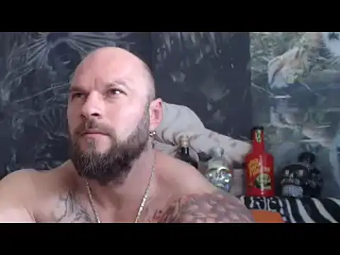 Snapshot of viking_30 chatting on 05/14/26, 05:59 viking 30 online show from 05/14/26, 05:59