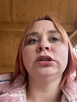 Snapshot of Model9798 chatting on 01/17/25, 01:46 Model9798 online show from 01/17/25, 01:46