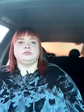 Model9798 online show from 10/25/25, 08:57