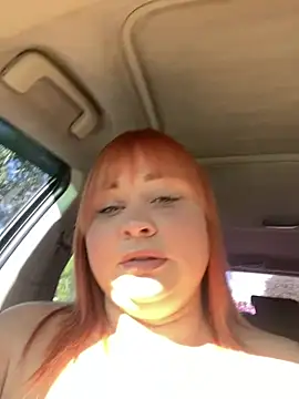 Snapshot of Model9798 chatting on 06/19/26, 05:46 Model9798 online show from 06/19/26, 05:46