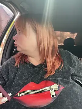 Model9798 online show from 04/18/26, 09:33