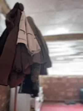 Model9798 online show from 03/26/26, 08:12