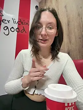 The Snowwhitee online show from 04/07/26, 09:11