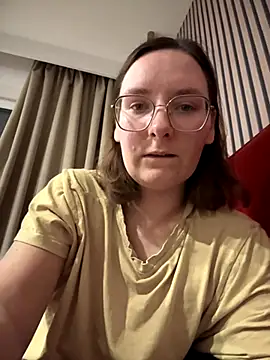 The Snowwhitee online show from 11/12/25, 09:07