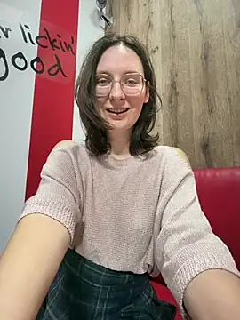 The Snowwhitee online show from 03/15/26, 06:15