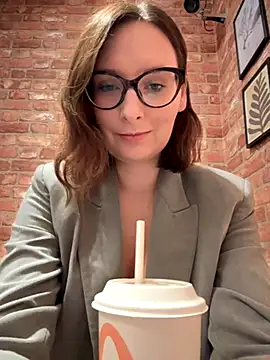 The Snowwhitee online show from 11/05/25, 09:07