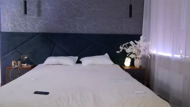 Angelees  online show from 06/19/26, 11:27