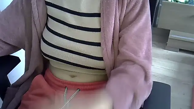 Snapshot of blackmodel chatting on 12/09/24, 01:55 blackmodel online show from 12/09/24, 01:55