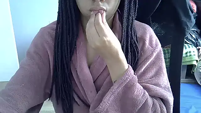 Snapshot of blackmodel chatting on 01/27/25, 02:24 blackmodel online show from 01/27/25, 02:24