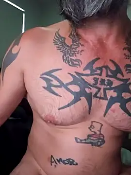 Snapshot of PhoenixDesire@xh chatting on 02/21/26, 06:21 PhoenixDesirexh online show from 02/21/26, 06:21