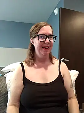 SweetandNaughty1 online show from 09/29/25, 09:20