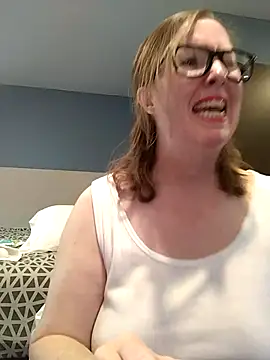 SweetandNaughty1 online show from 10/15/25, 08:39