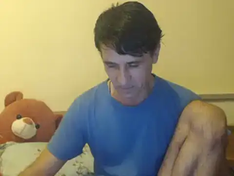 yvesstorm1 online show from 03/19/25, 04:24