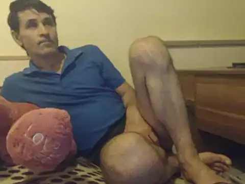 yvesstorm1 online show from 03/05/25, 08:00