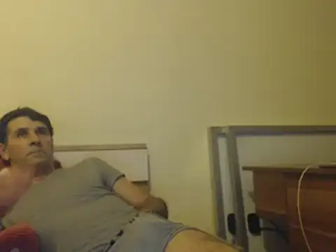 yvesstorm1 online show from 03/11/25, 08:53