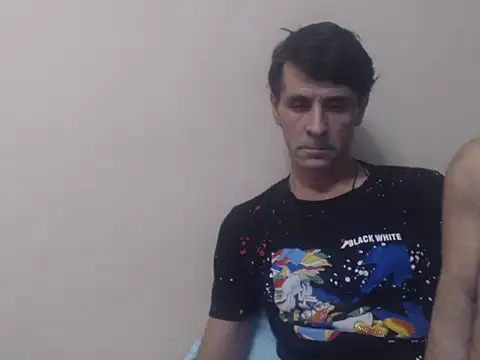 yvesstorm1 online show from 11/09/25, 04:33