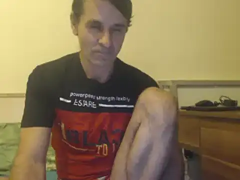 yvesstorm1 online show from 02/10/25, 06:13