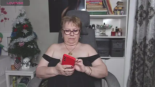 Mella4you online show from 01/05/26, 05:27