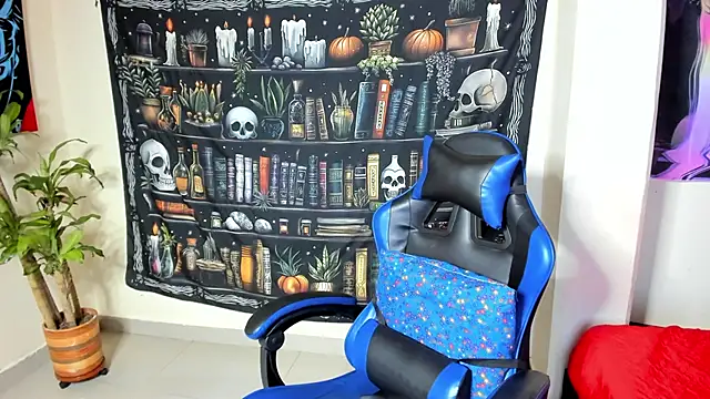 sally10 35 online show from 10/12/25, 10:33