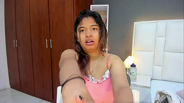 yeral2017 online show from 11/23/25, 12:15