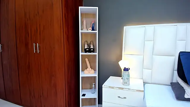 yeral2017 online show from 01/13/26, 02:32