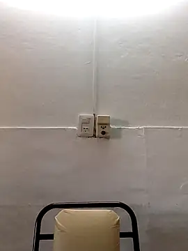 Snapshot of Reload_033 chatting on 02/27/26, 11:10 Reload 033 online show from 02/27/26, 11:10