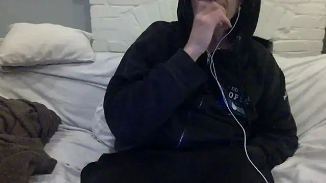 readyforfunxxx online show from 11/30/25, 09:21