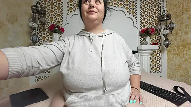 AleshaArabian online show from 01/07/26, 05:12