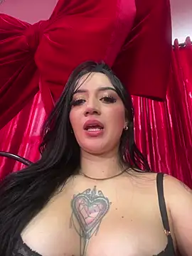 EmmyEvans1 online show from 02/09/26, 09:24