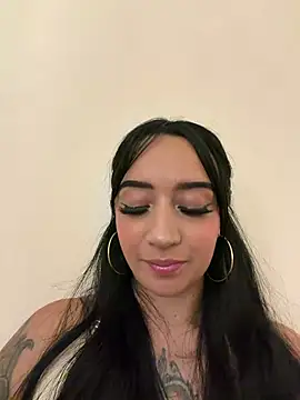 EmmyEvans1 online show from 04/08/26, 07:48