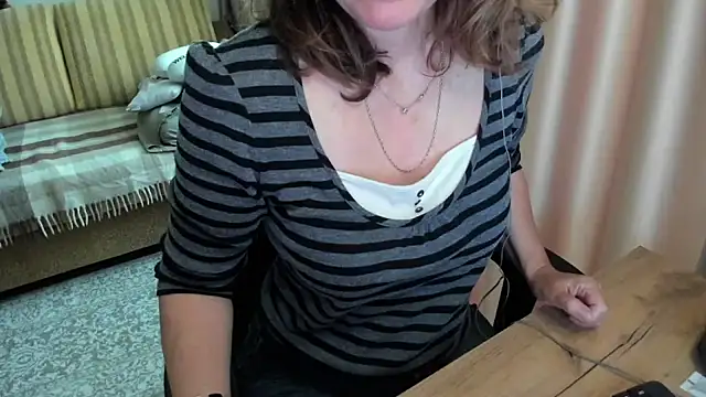 lauraoven online show from 06/01/26, 07:30