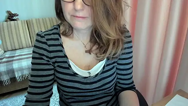 lauraoven online show from 03/13/26, 07:24