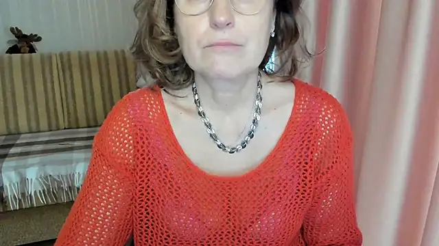 lauraoven online show from 03/10/25, 10:50