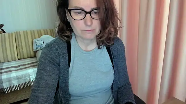 lauraoven online show from 05/08/26, 07:45