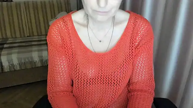 lauraoven online show from 03/05/25, 02:45