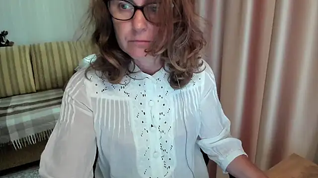 lauraoven online show from 07/03/26, 10:00