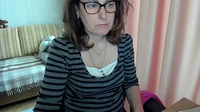 lauraoven online show from 05/03/26, 09:58