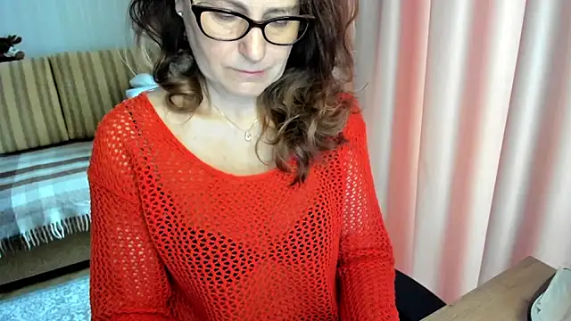 lauraoven online show from 03/06/26, 07:47