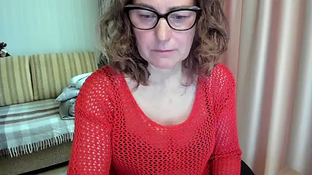 lauraoven online show from 05/31/26, 07:47